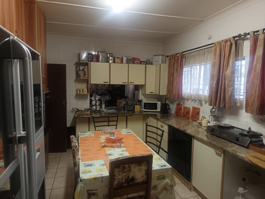 4 Bedroom Property for Sale in Monument Heights Northern Cape